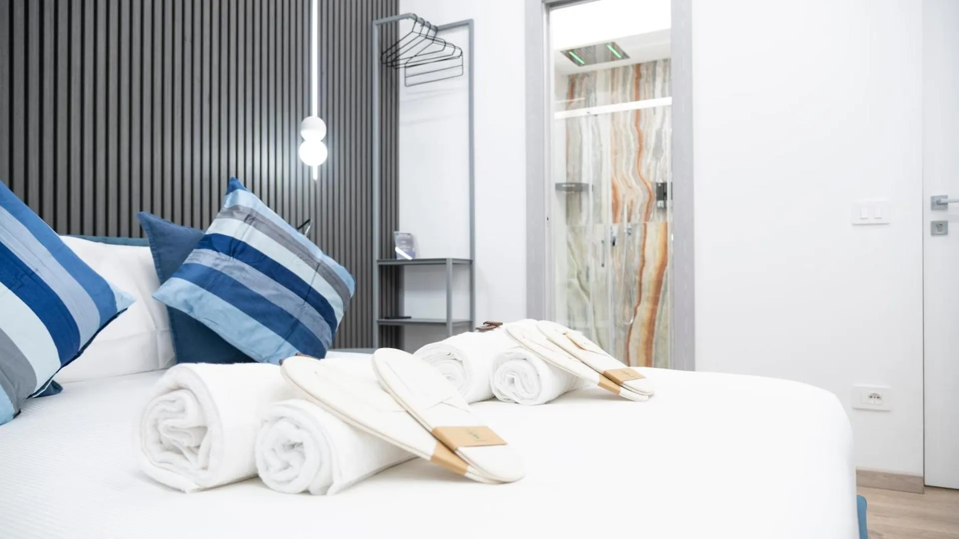 Bed & Breakfast Teulada Luxury Rooms Roma