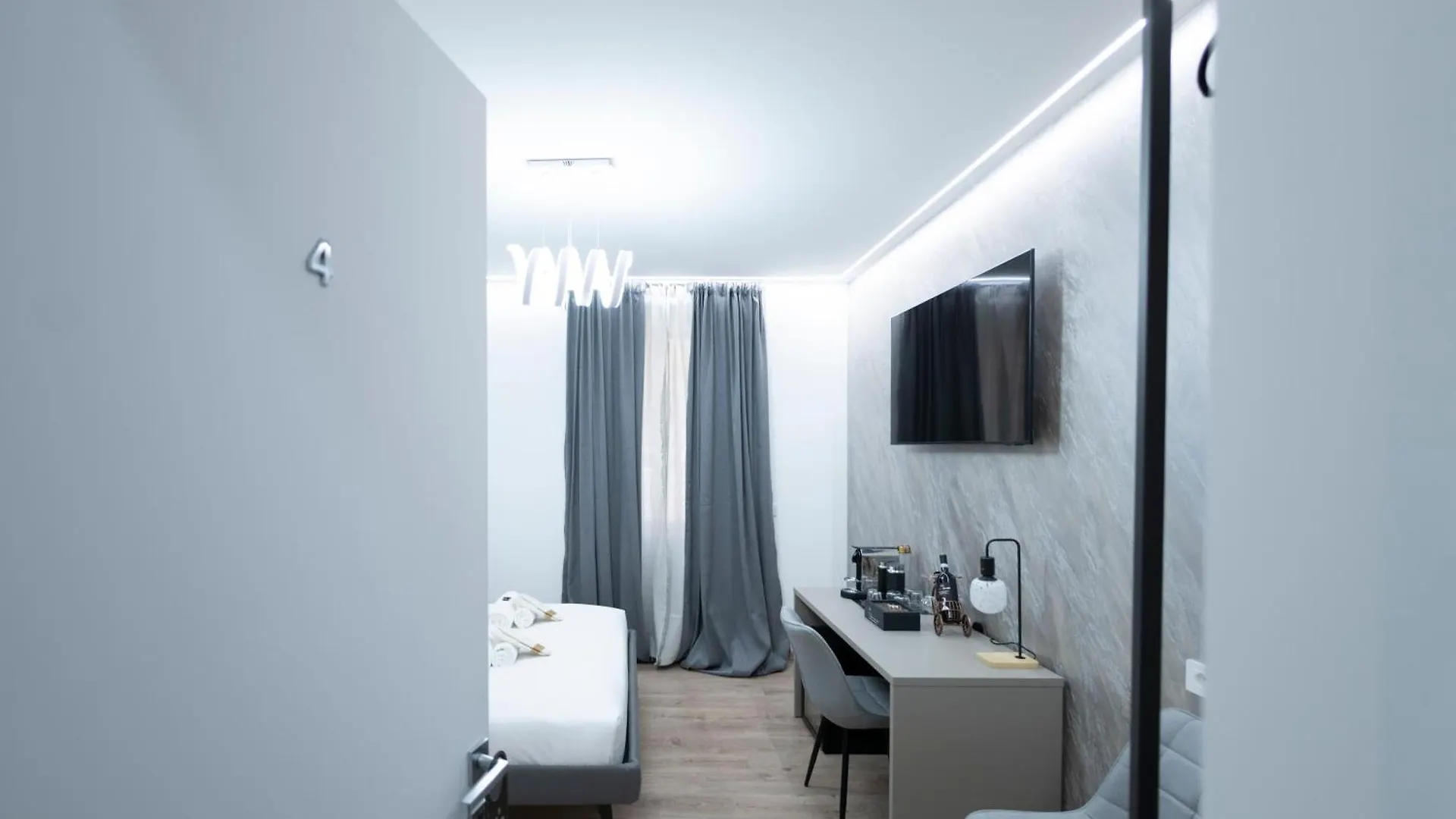 Teulada Luxury Rooms Rome