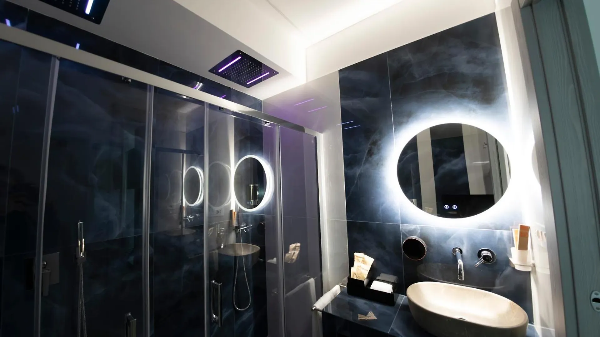 Teulada Luxury Rooms Rome 0*,  Italy