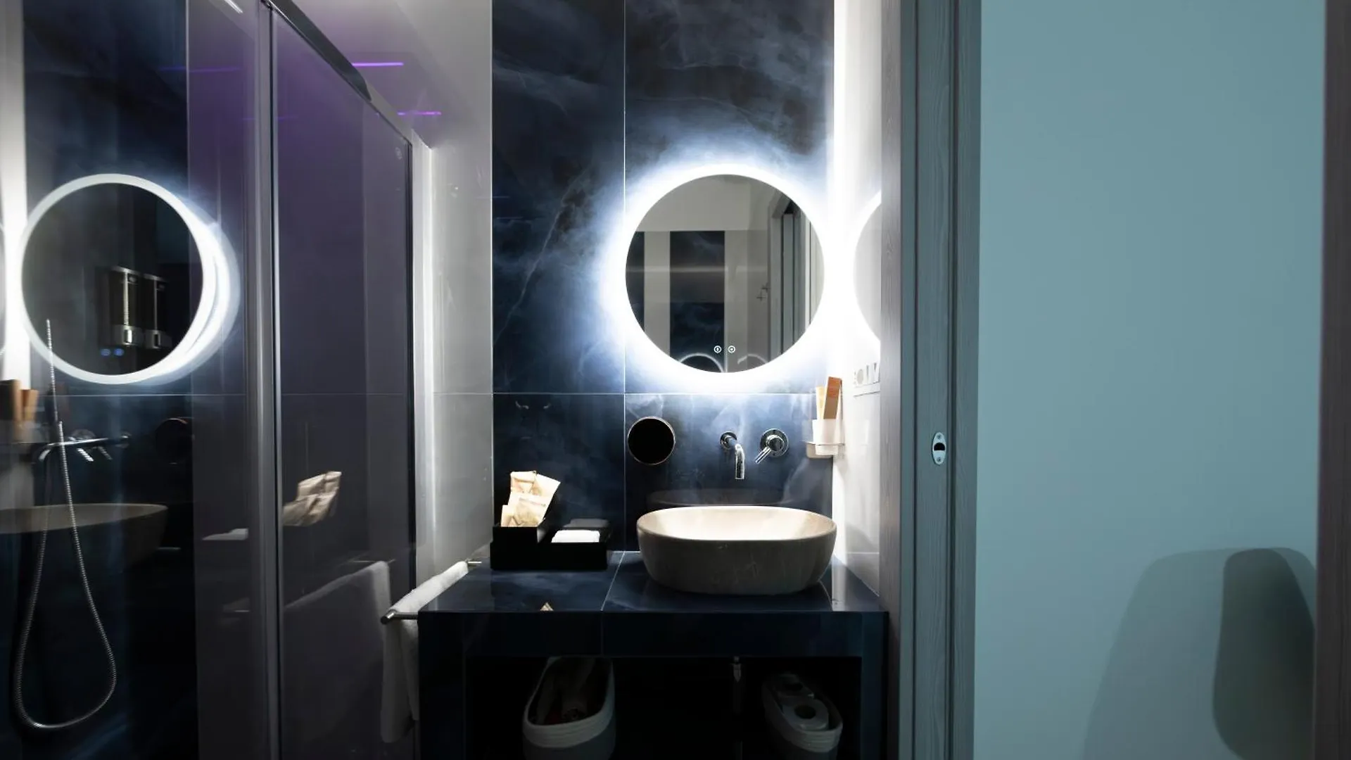 Teulada Luxury Rooms Rome Italy