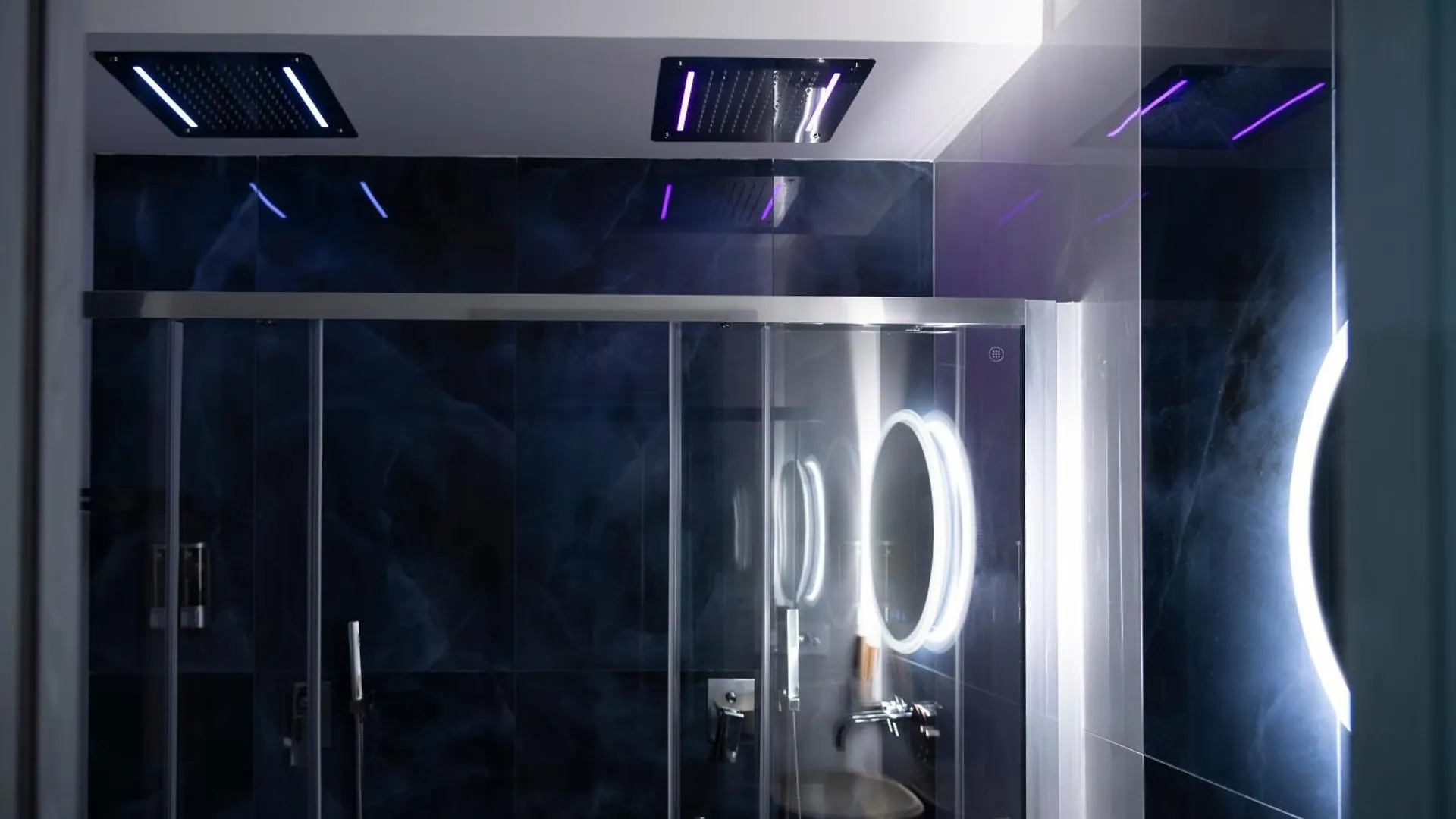 Teulada Luxury Rooms Rome 0*,  Italy