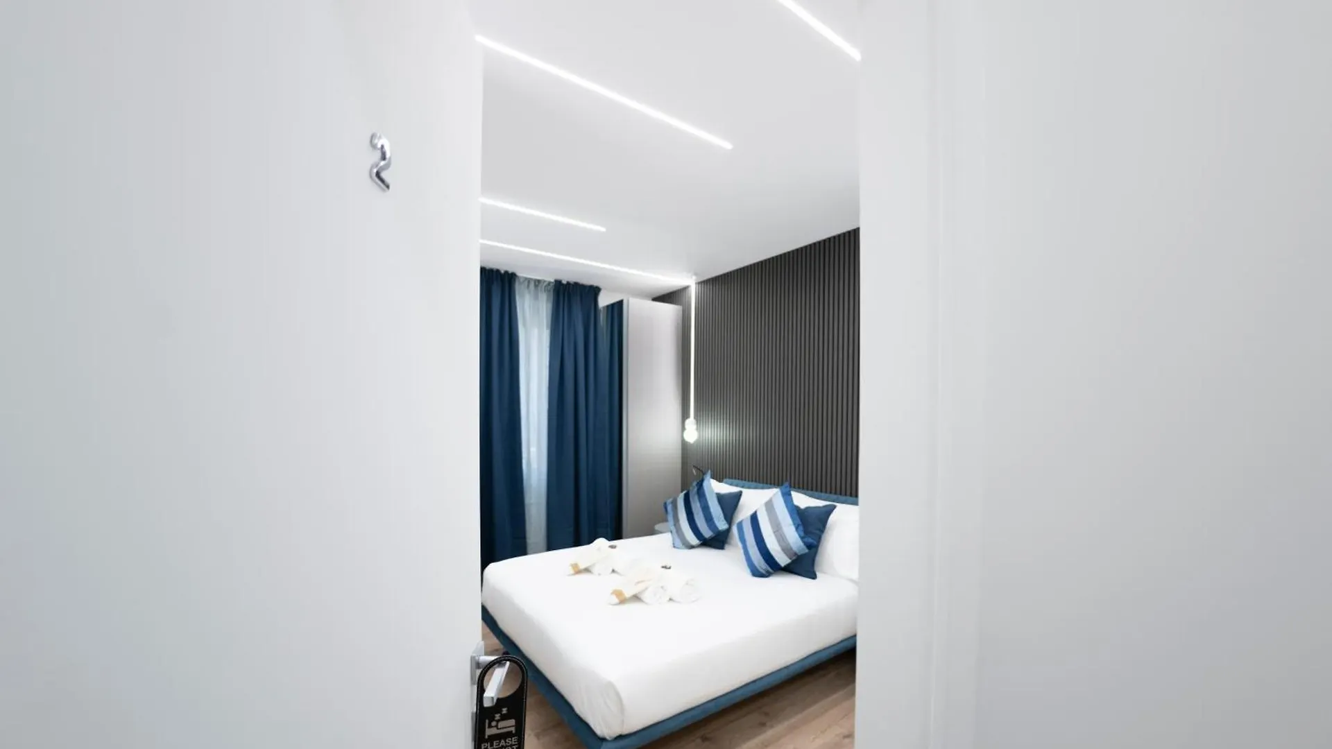 Teulada Luxury Rooms Rome Bed & Breakfast