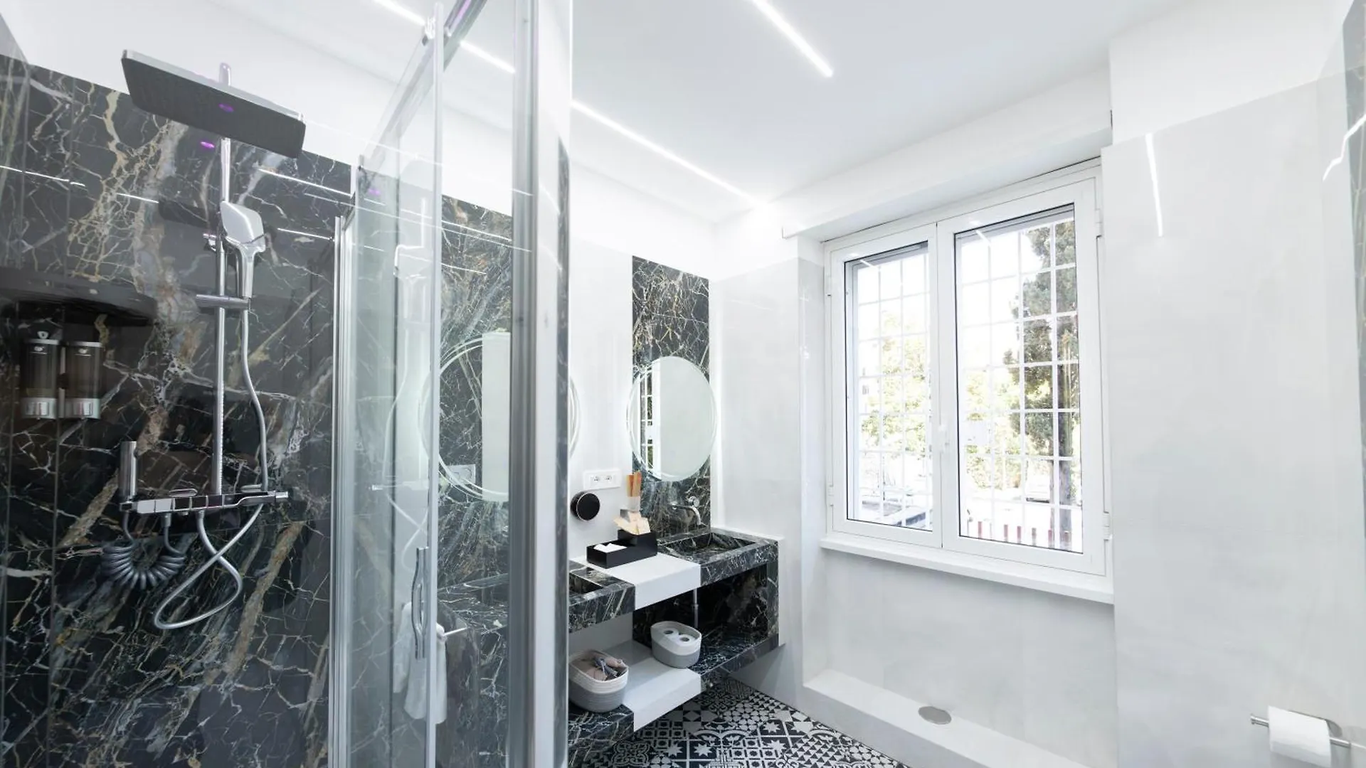 Bed & Breakfast Teulada Luxury Rooms Rome
